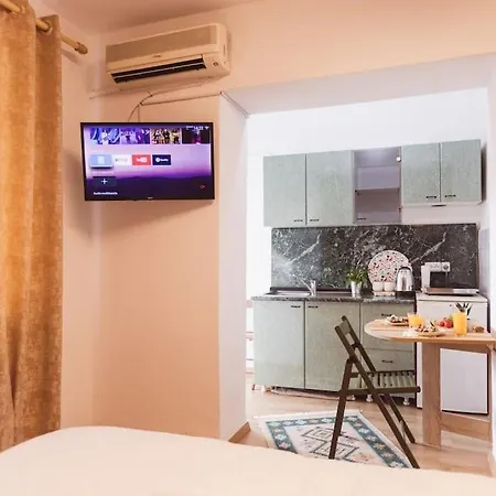 Art Myslym Shyri Appartement Tirana