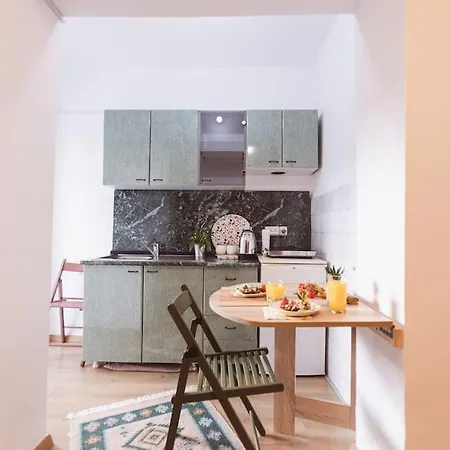 Art Myslym Shyri Appartement *