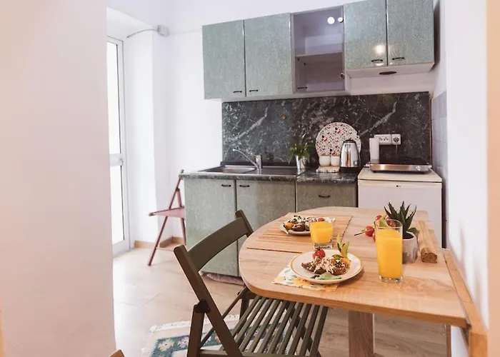 Art Myslym Shyri 地拉那